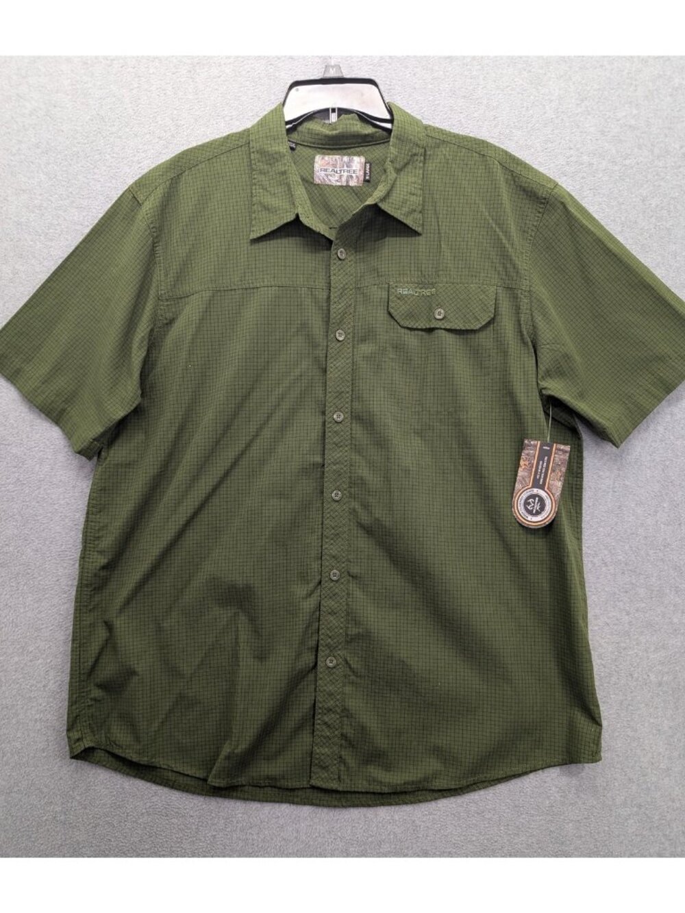 Realtree Shirt Mens XL Green Check Short Sleeve Button Up Hunting Casual